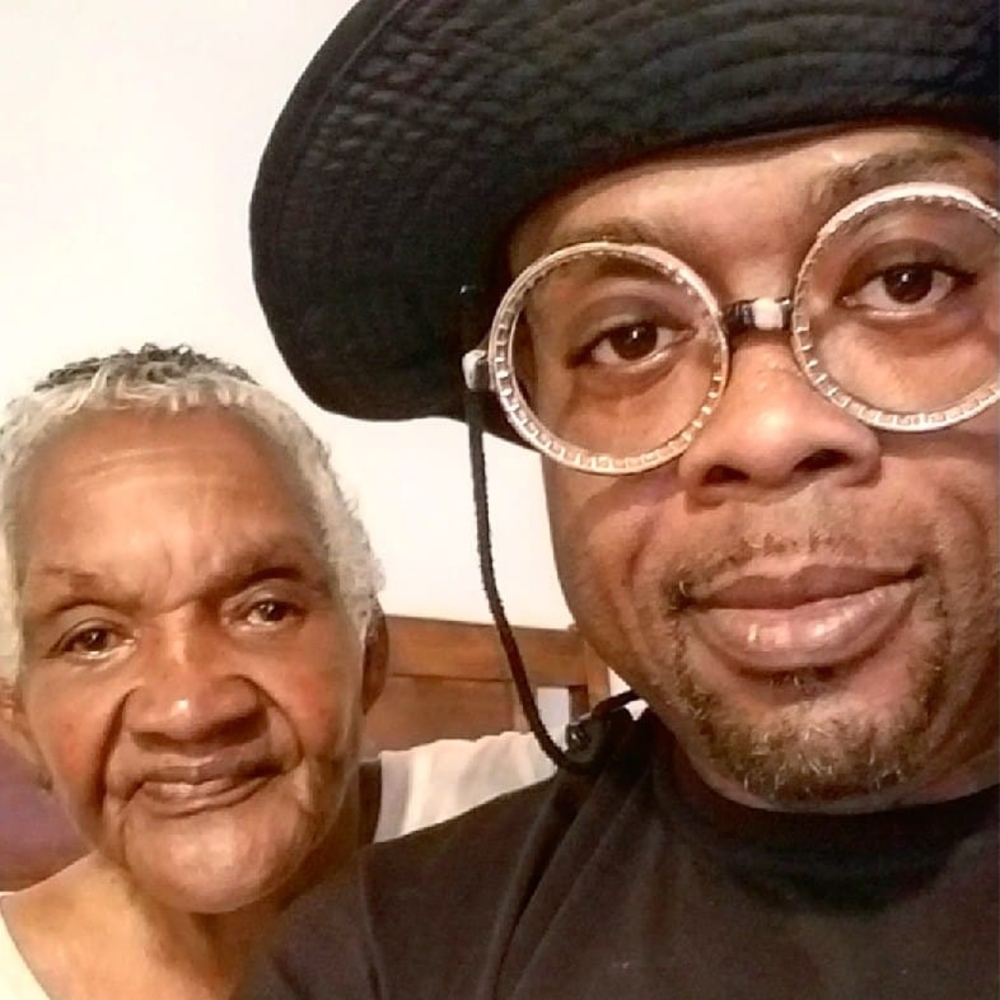 Meet your Posher, Guthrie